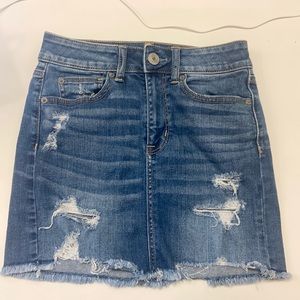 Stretchy american eagle jean skirt